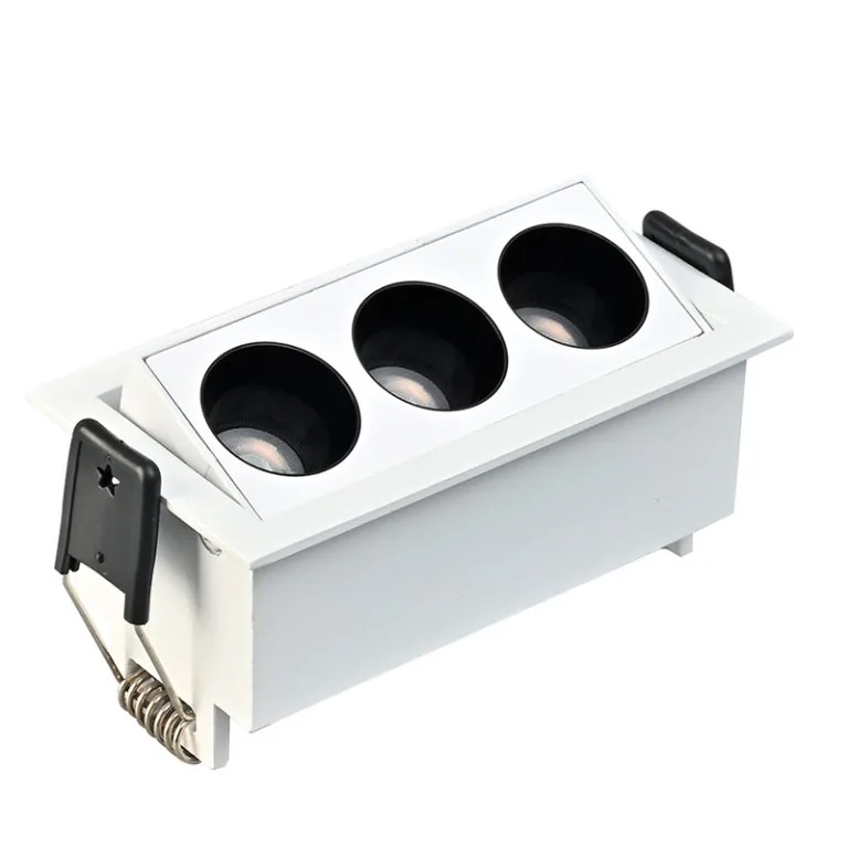 Downlight Led de Embutir POWERUS DIR 3 LEDS 35° | 6W – 3.000K – IRC90